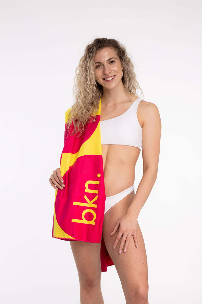 Beach Towel-Lazy Sunday-Pink-Bikinilista (4)