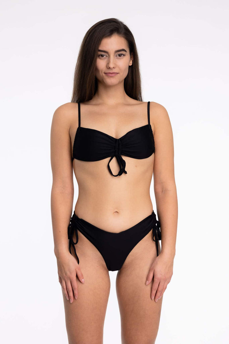 Bikini-Victoria Peak Bandeau-Midnight Black-Bikinilista  (2)
