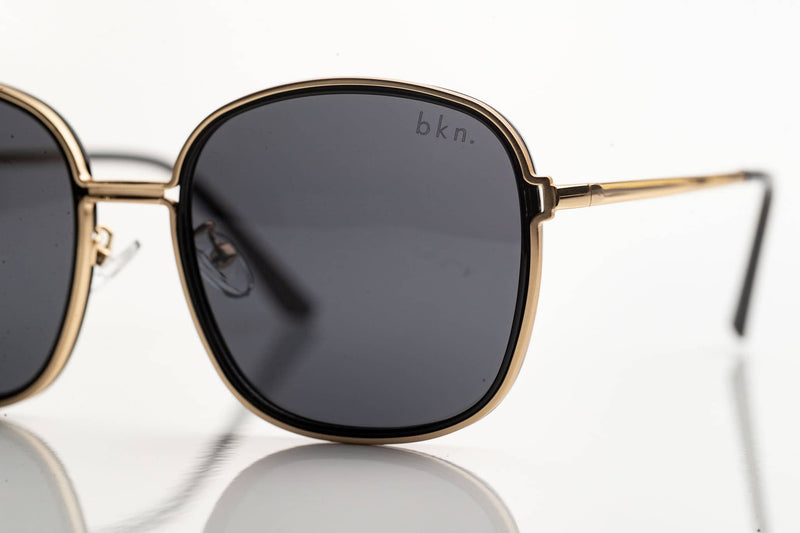 Sunglasses-Cyprus Hexagon-Black Grey-75541.1-Bikinilista (3)